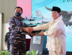 Prabowo di PTDI : Jaga Investasi Rakyat !