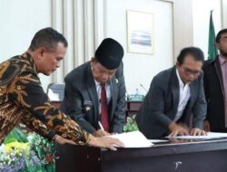 Bupati Simalungun Dan Ketua DPRD Tandatangani Nota Kesepakatan Bersama KUA PPAS APBD Kabupaten Simalungun Tahun Anggaran 2023