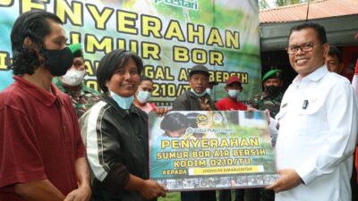 Bupati Toba Apresiasi Gerakan TNI AD Manunggal Air Bersih Di Desa Hutabulu Mejan
