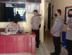 Kapolres Simalungun Sidak ke Mako Polsek Panei Tongah Pastikan Personel Tetap Sigap Melayani Masyarakat