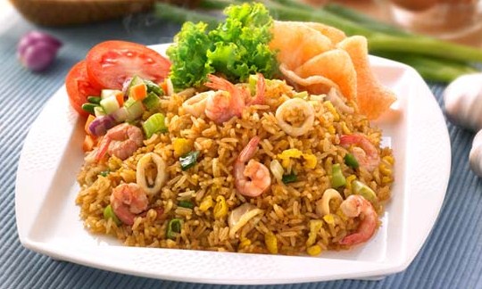 Resep dan Cara Membuat Nasi Goreng Seafood Sederhana Spesial Pedas