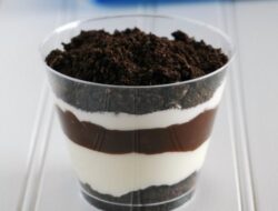 Resep dan Cara Membuat Puding Coklat Oreo Sederhana Ekstra Lembut