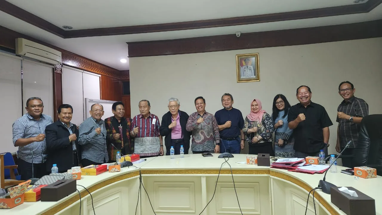 DPP Pemangku Adat dan Cendikiawan Simalungun Tindak Lanjuti Kasus Rumah Adat Simalungun di TMII Yang Tidak Sesuai Budaya Simalungun