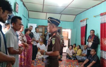 Kajari Samosir Kunjungi Keluarga Korban Tenggelam di Perairan Danau Toba