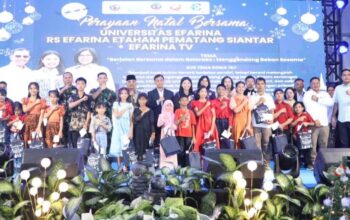 Bupati Simalungun Hadiri Perayaan Natal Bersama Universitas Efarina: Berjalan Bersama Dalam Belarasa, Menggendong Beban Sesama